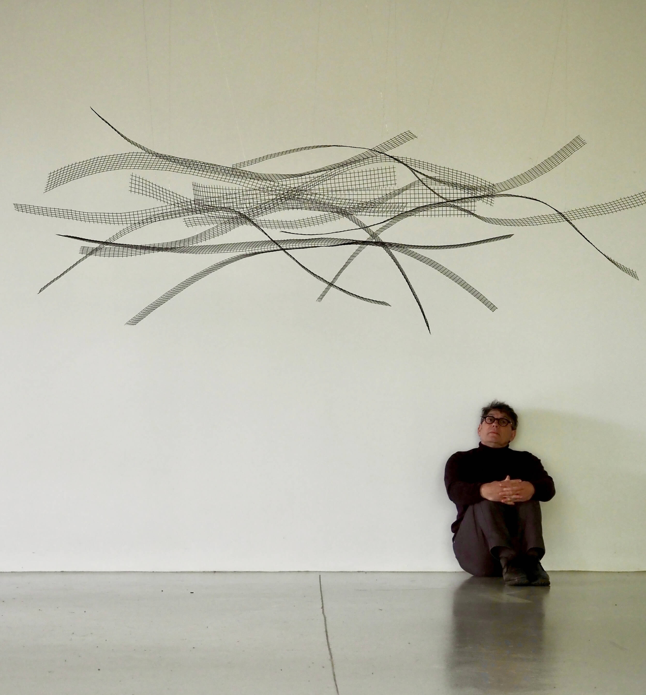 Behind Light and Shadow – A Personal Interview with Arturo Álvarez